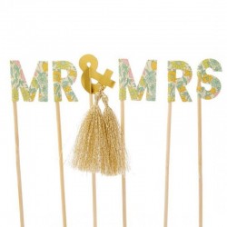 CAKE TOPPER LIBERTY MR & MRS