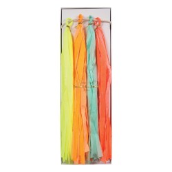 Tassel Neon